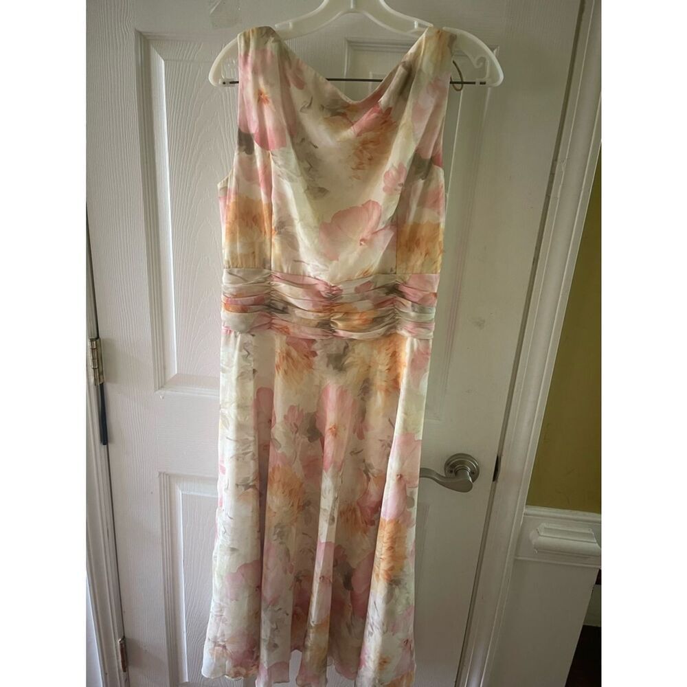 Scarlett Floral Pink & Cream V-Neck Tie-Shoulder Midi Dress SZ14W - Picture 2 of 8